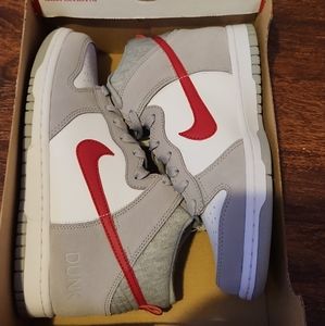 Big Kid's Nike Dunk Hi SE Lt Smoke Grey/Gym Red-White (DH9750 001)
